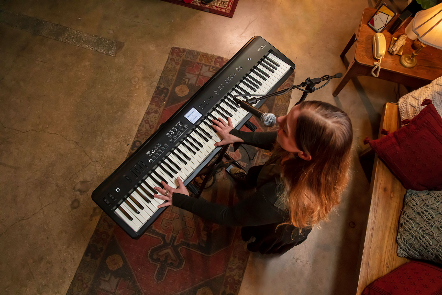 פסנתר נייד FP-E50 עם סאונד טבעי מבית Roland